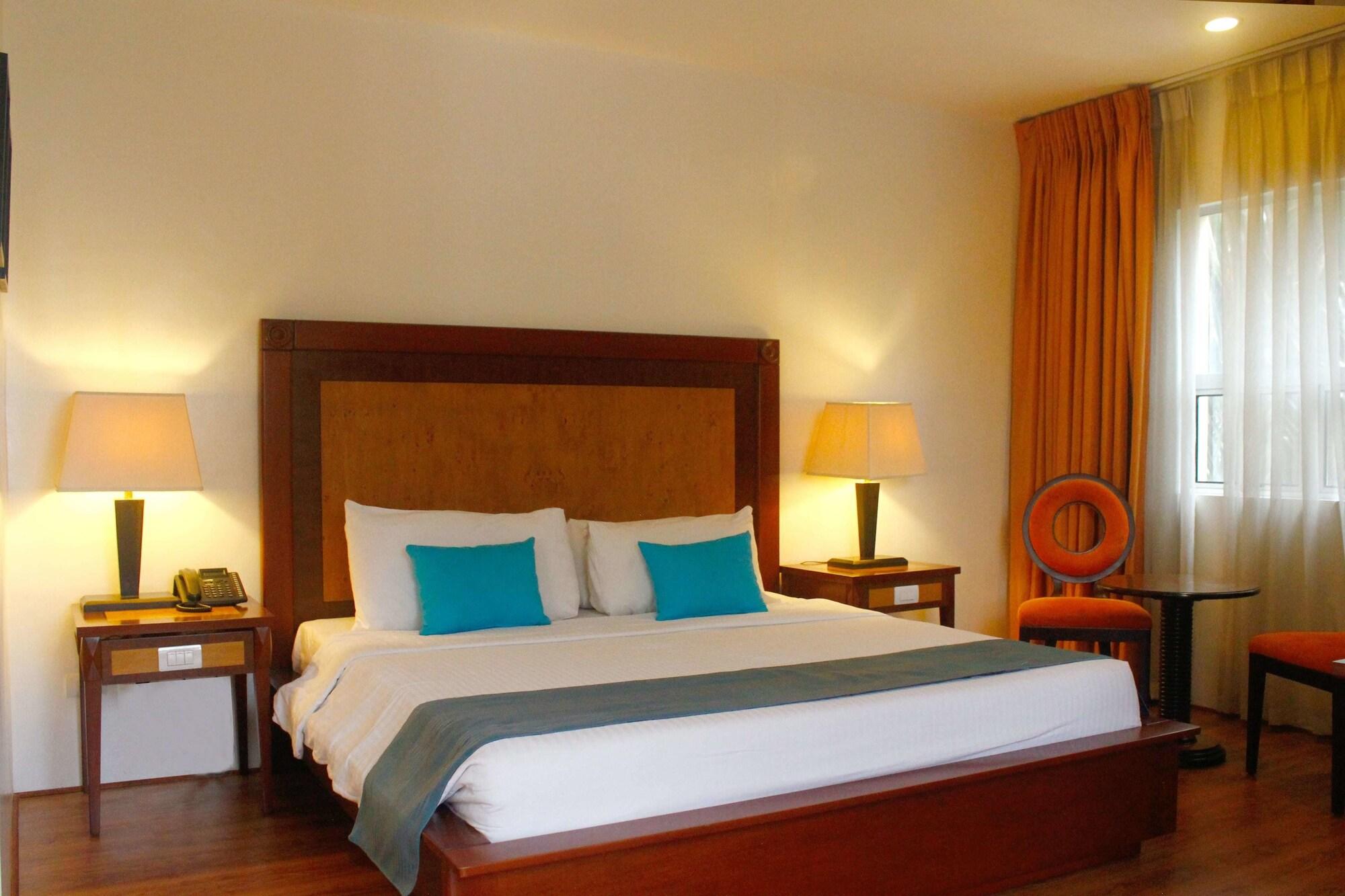 Citi Park Hotel Cebu Powered By Cocotel Esterno foto