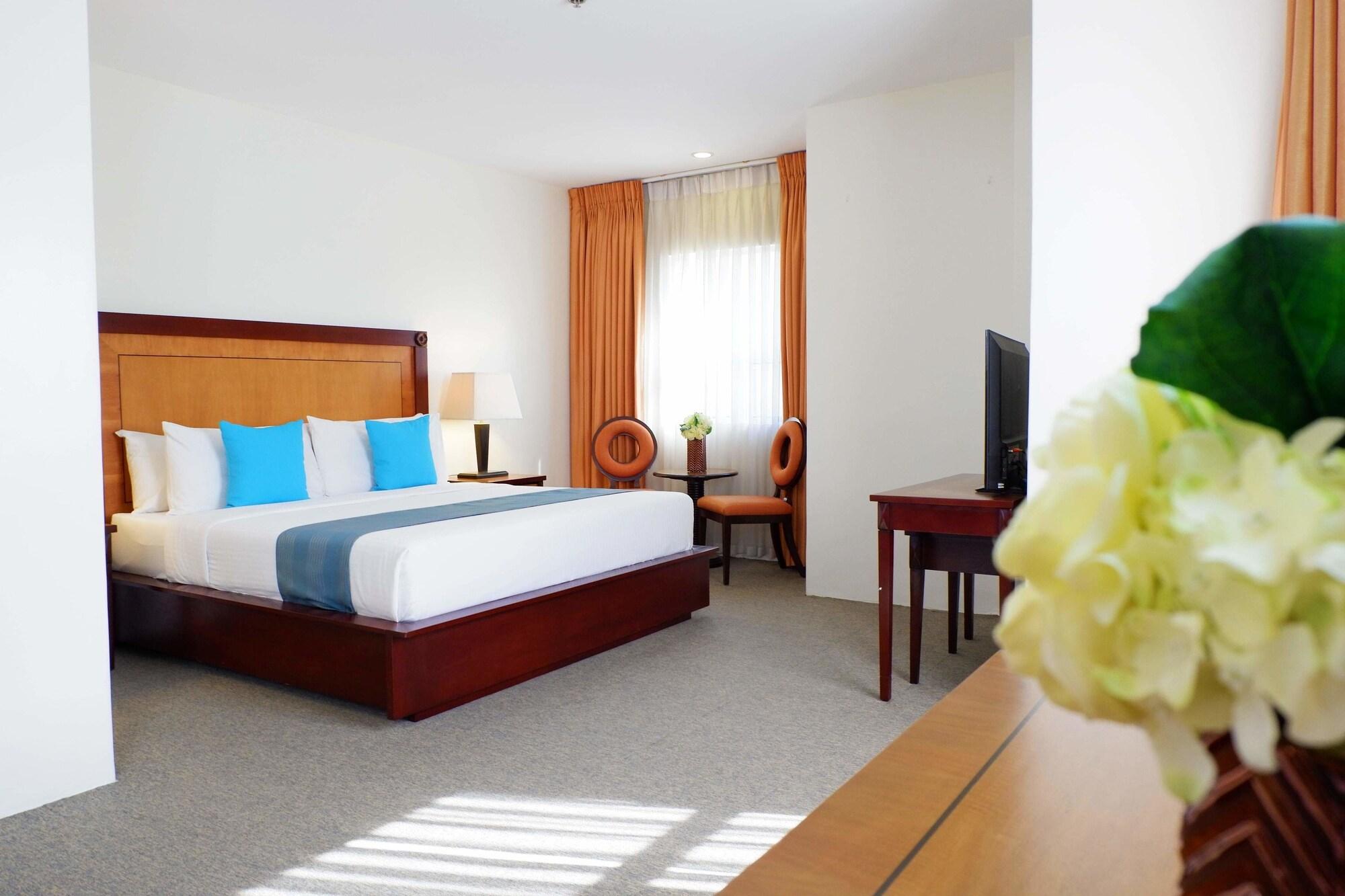 Citi Park Hotel Cebu Powered By Cocotel Esterno foto