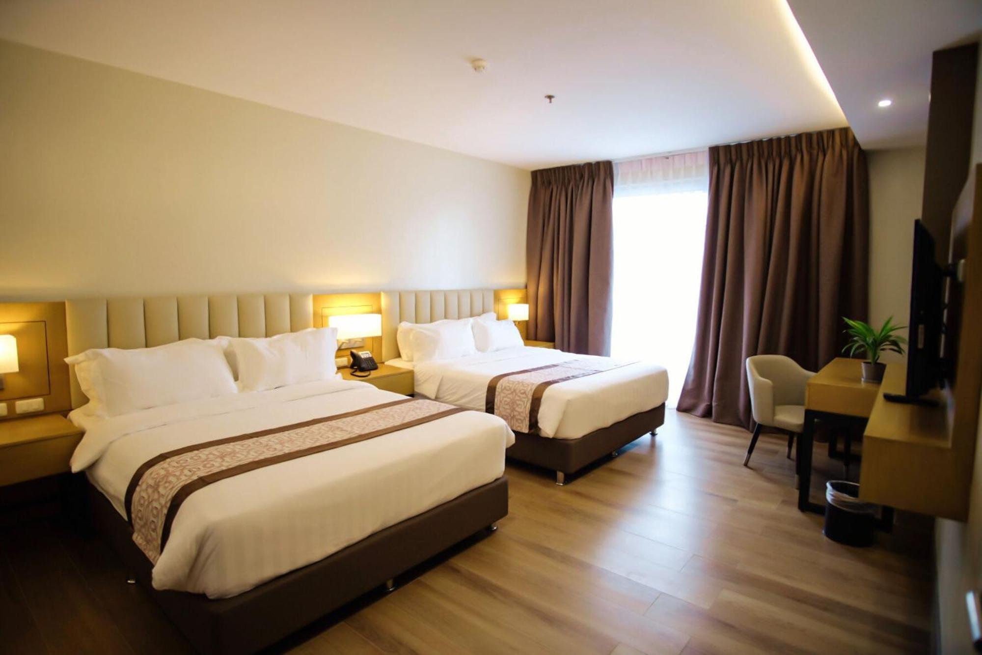Citi Park Hotel Cebu Powered By Cocotel Esterno foto