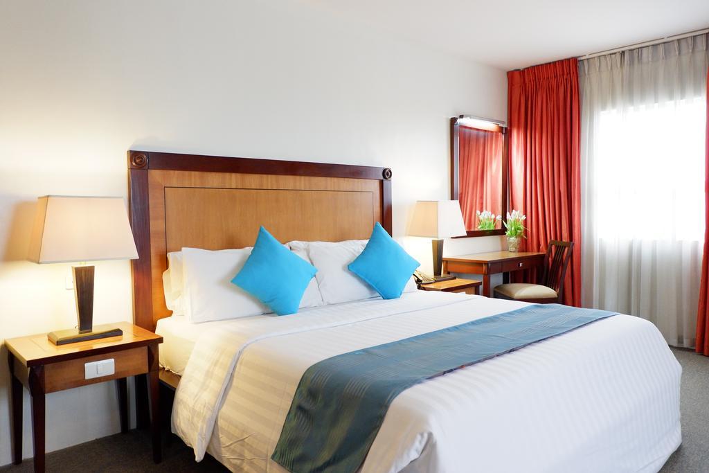 Citi Park Hotel Cebu Powered By Cocotel Esterno foto